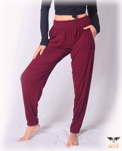 Calça Jogger Dharma Devi